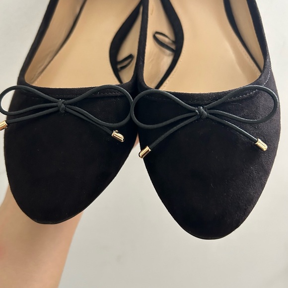 Black flats - Picture 2 of 3